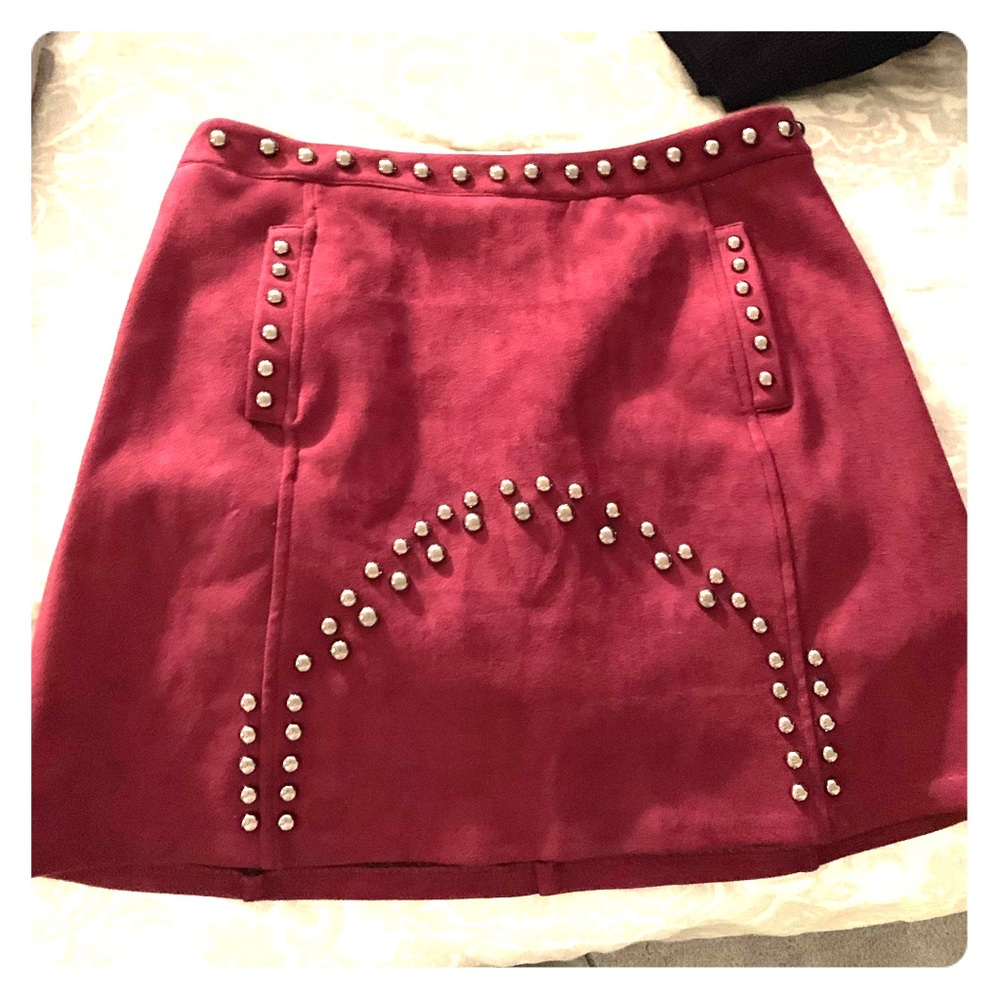 Boutique studded mini skirt